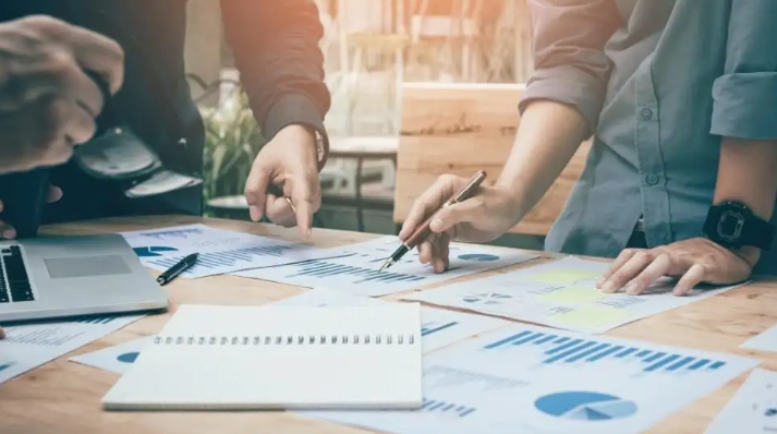 真實現(xiàn)金補(bǔ)貼，深圳前?！皫推?2條”為企業(yè)解難