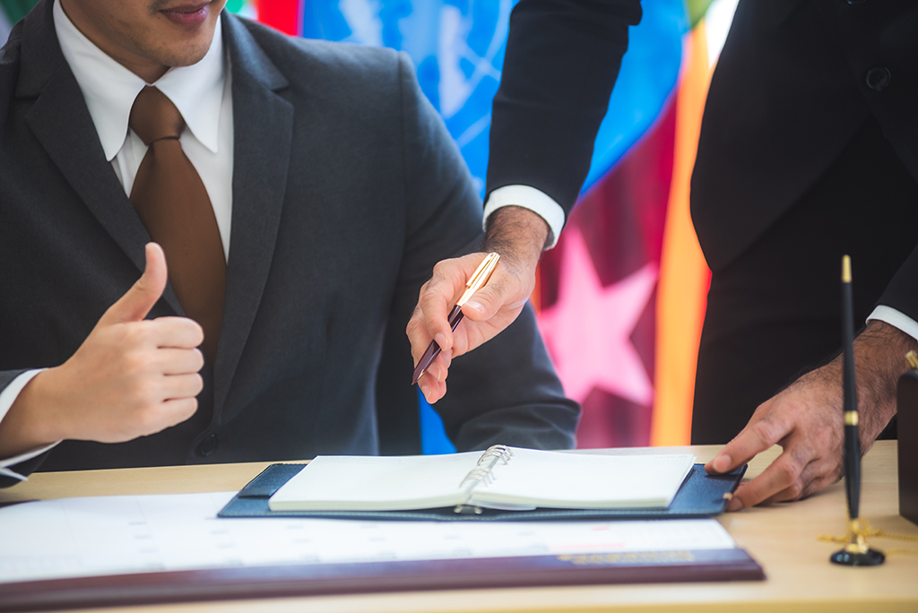 內地人去香港開公司的條件及企業(yè)在香港開戶的好處