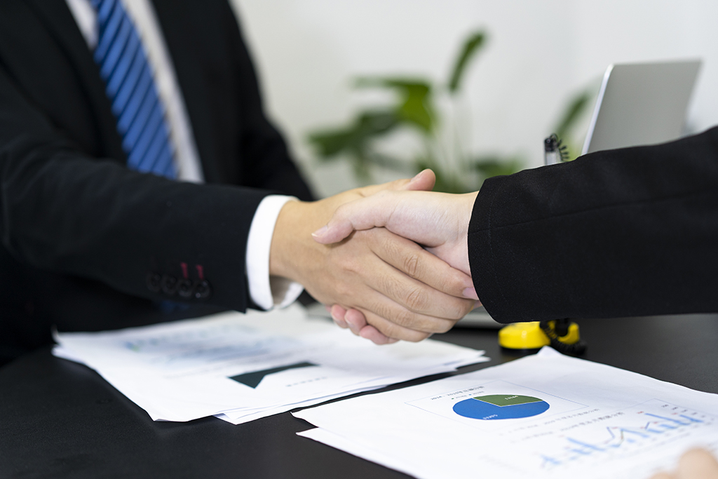 內(nèi)部審計(jì)與內(nèi)部控制審計(jì)的深度解析：構(gòu)建高效審計(jì)管理的關(guān)鍵